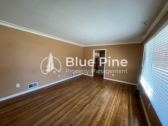 3rd image of 2030 Bremer Dr