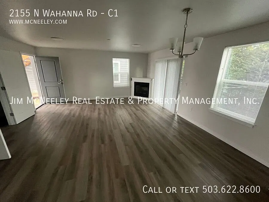 2155 N Wahanna Rd — Photo 3
