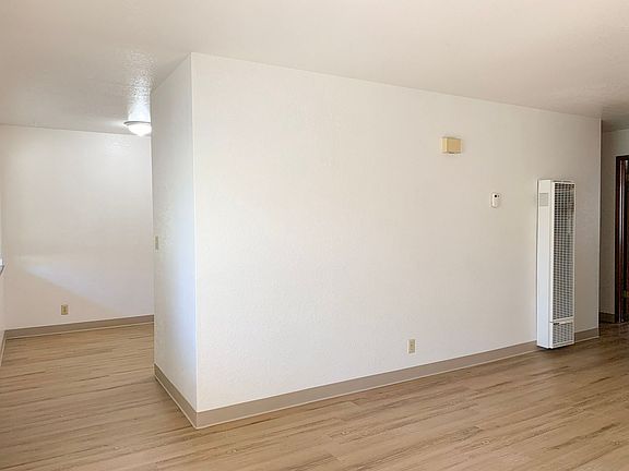 4th image of 1511 Gabilan Dr #2