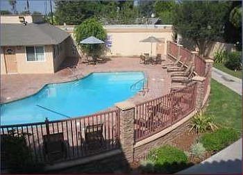 4th image of 201 S Magnolia Ave APT 2