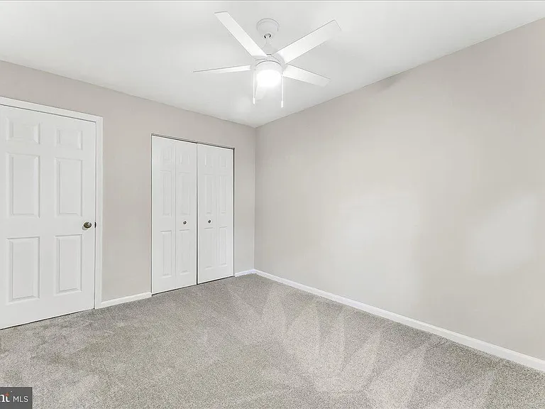 372 Wells Ter #372 — Photo 18