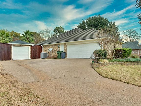 3rd image of 1009 Chasemore Dr