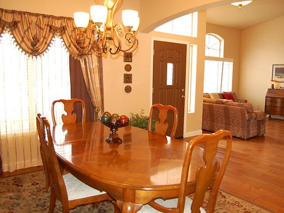 3rd image of 5238 E Michelle Dr