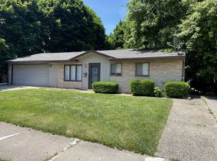 408 Harvey Ave, Pontiac, MI 48341