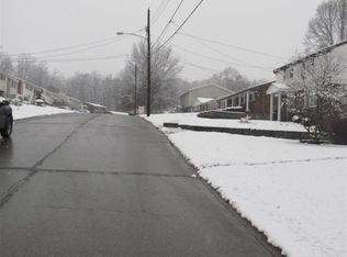 294 Castle Dr, West Mifflin, PA 15122
