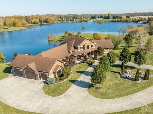 9606 Piqua Lockington Rd, Piqua, OH 45356