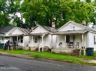 828 Fleming St, Greenville, NC 27834