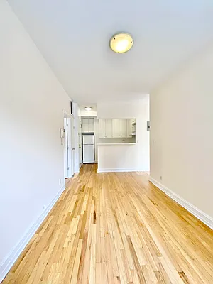 Rented by Corcoran | media 8