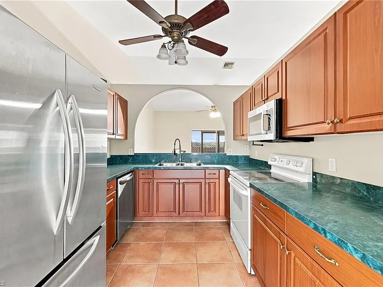 4438 Pine Lake Rd — Photo 20