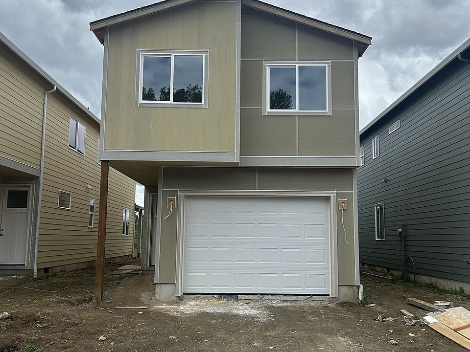 1st image of 2030 SW 5th Pl