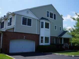 29 Waldeck Ct, West Orange, NJ 07052