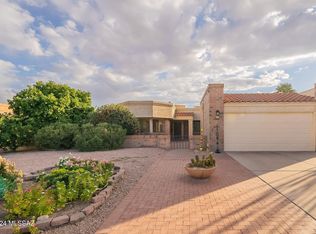 951 W Rio Guaymas, Green Valley, AZ 85614