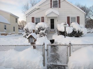 932 Martin Rd, Baltimore, MD 21221