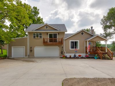 1129 SE 55th St, Pleasant Hill, IA, 50327