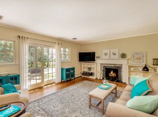 45 Oakwood Dr, Southold, NY 11971