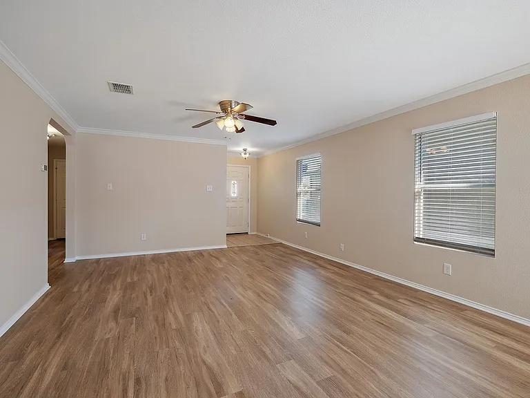 3538 Lantana Fls — Photo 12
