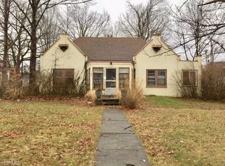 3272 Euclid Heights Blvd, Cleveland Heights, OH