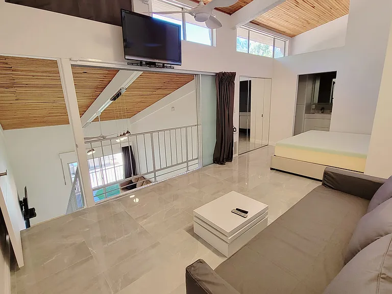 5460 White Oak Ave — Photo 15