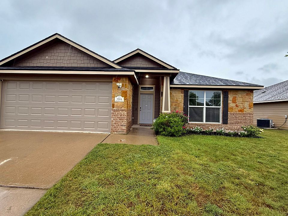 1st image of 7814 Woodbury Dr
