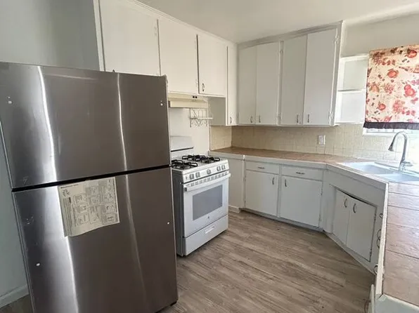 1832 Skyline Dr, Lemon Grove, CA 91945
