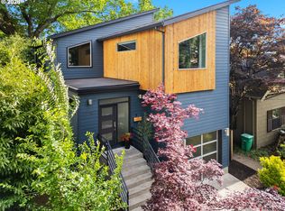 2510 SE Sherman St, Portland, OR 97214