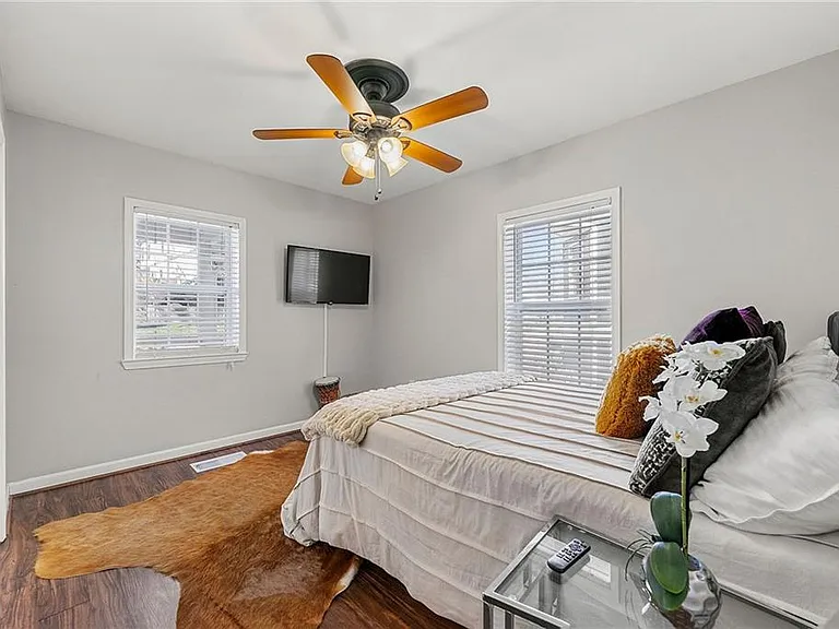 954 Fern Ave SE — Photo 14