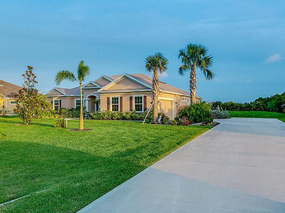 2nd image of 4288 Gardenwood Cir