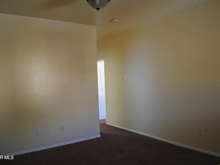5817 Lawndale Dr #4 — Photo 8