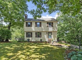 55 Smith St, Chelmsford, MA 01824