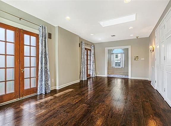 5th image of 844 Bungalow Ct