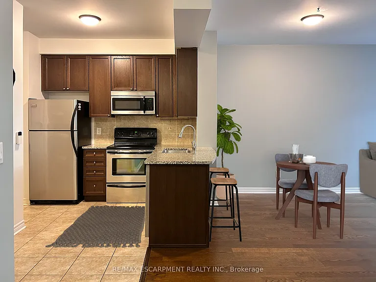 2391 Central Park Dr #110 — Photo 4
