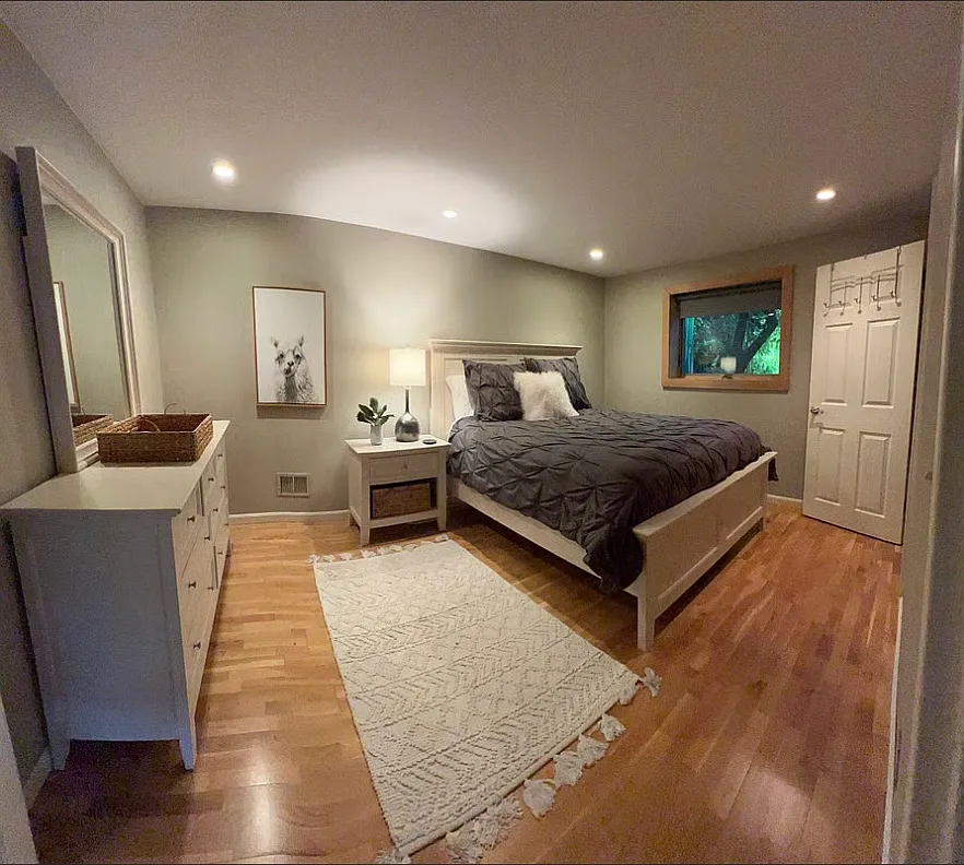 1 bed, 1000 sqft, $2,400 — Photo 4