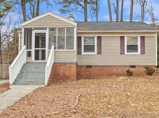 526 W Weatherspoon St, Sanford, NC 27330