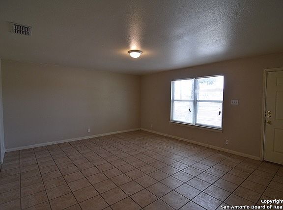 3rd image of 116 Garner St