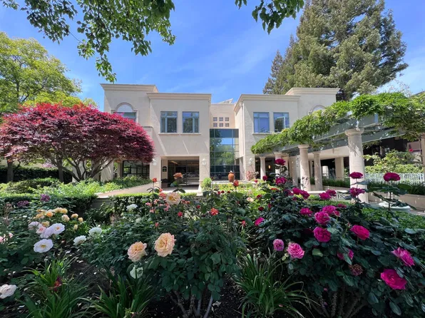 850 Oak Grove Ave Unit D, Menlo Park, CA 94025