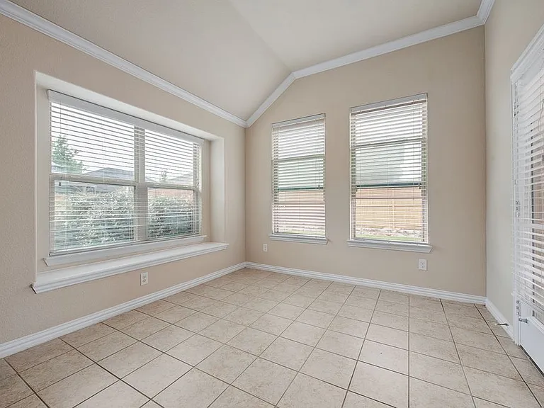 16629 Amistad Ave — Photo 15