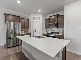 555 Royal Pine Dr, Fate, TX