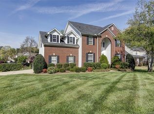 2619 Ashby Woods Dr, Matthews, NC 28105