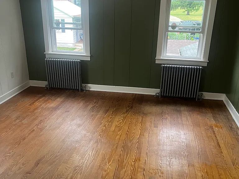 429 Main St — Photo 16