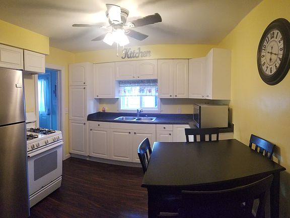 5th image of 2224 W Kellogg Ave