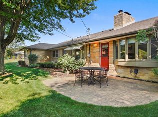7235 W Wells St, Wauwatosa, WI 53213