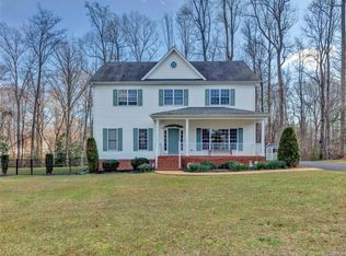 6025 Jenkins Bluff Ln, Sandston, VA 23150