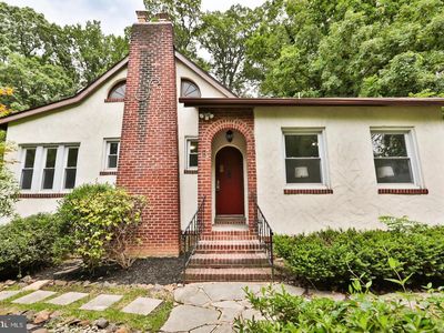 11 Gwynn Lake Dr, Gwynn Oak, MD, 21207