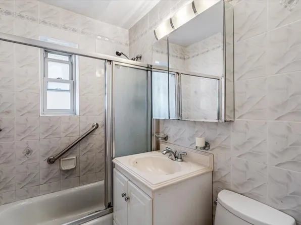 144-60 Gravett Road image 16 of 19