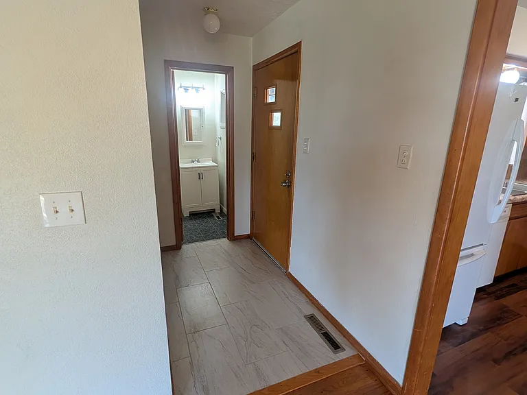 8422 W 9th St N — Photo 13