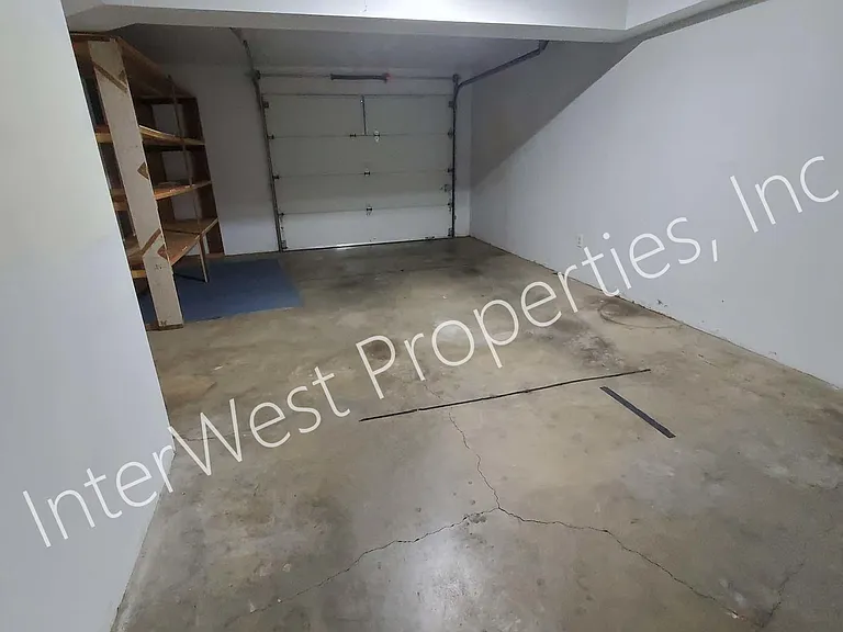 3025 S Troutdale Rd — Photo 13