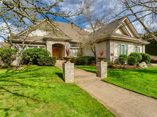 3247 Lakeside Dr, Eugene, OR 97401