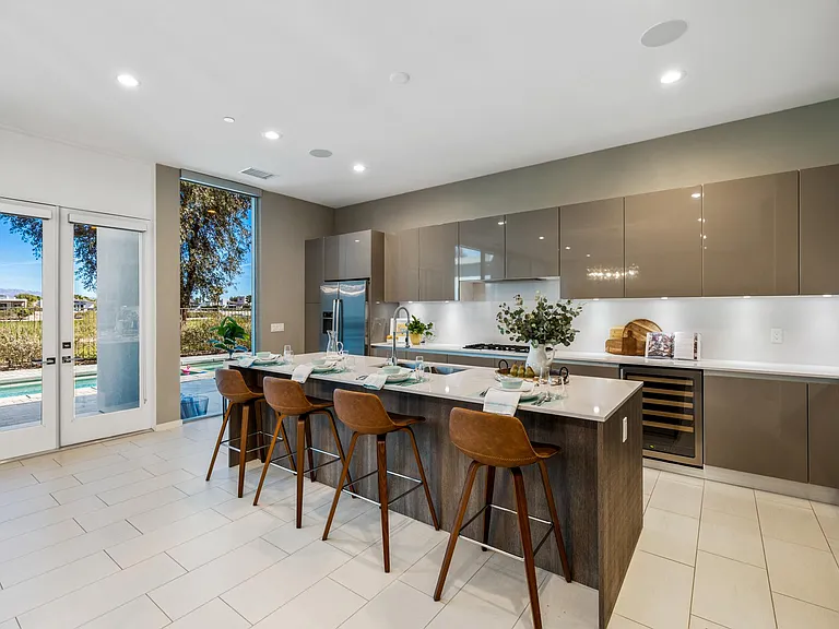 660 Equinox Way — Photo 14