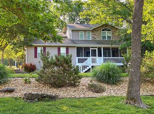 705 Juniper Ln, Ridgedale, MO 65739