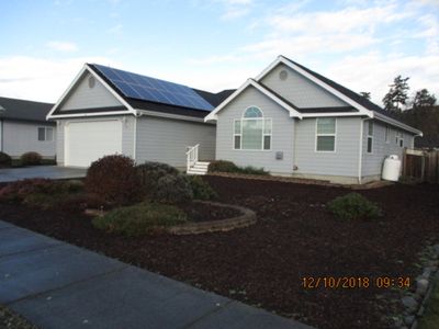 952 E Willow St, Sequim, WA, 98382